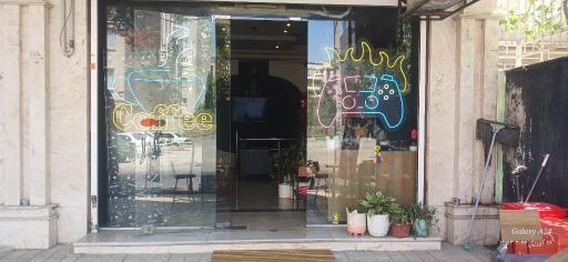 عکس کافه گیم ماتریکس