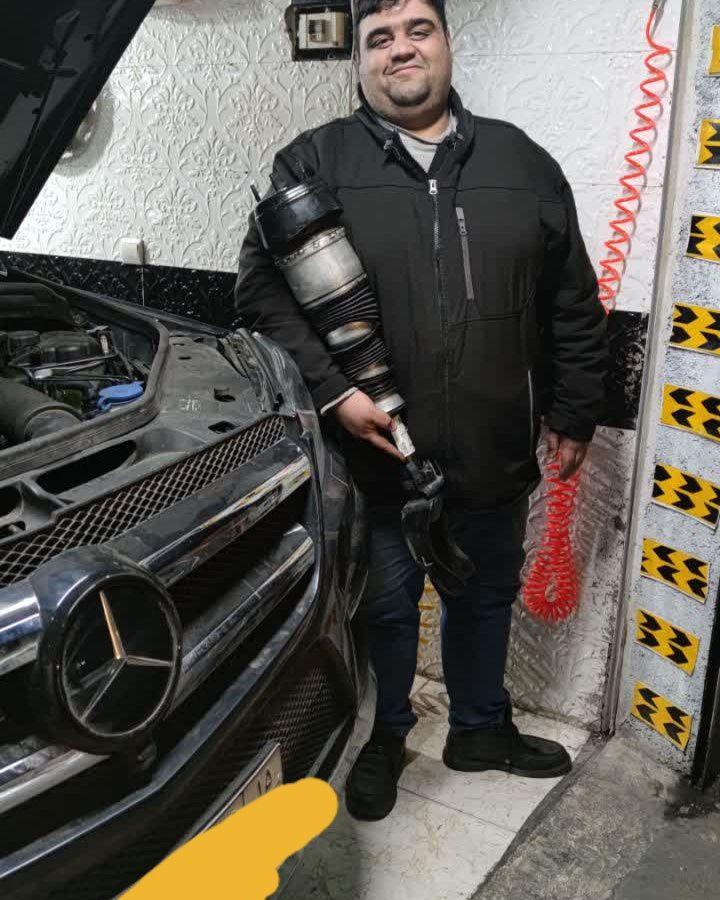 عکس دکتر کمک فنر