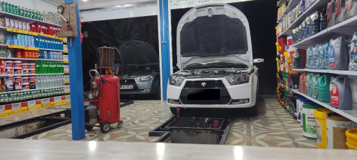 عکس اتوسرویس روحانی