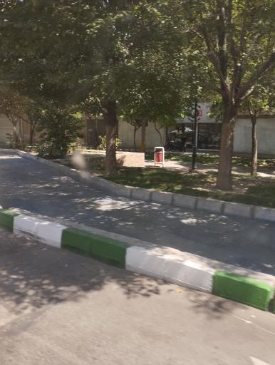 عکس بوستان حاشیه ای