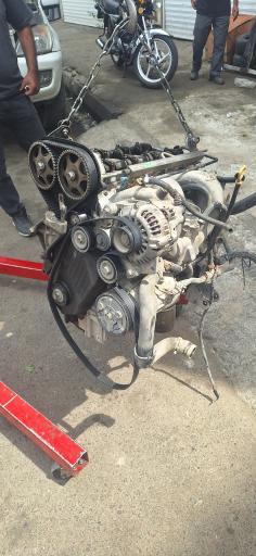 عکس تعمیرگاه چینی دایی باجوغلی