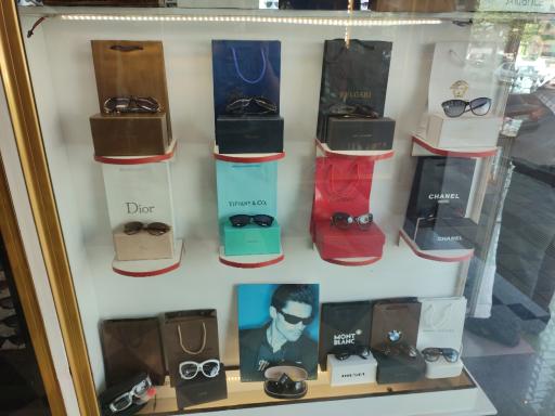 عکس عینک بینا گستر