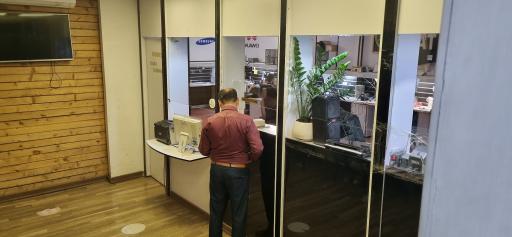 عکس اطلس موبایل مرکزی ده بزرگی واحد تعمیرات