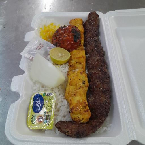 عکس تهیه غذای جدیدی