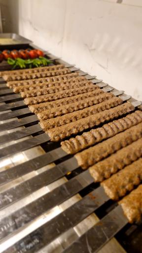 تهیه غذای مجلسی 