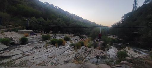 عکس سرچشمه تنگ تیزاب