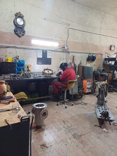 عکس خدمات جوش آرگون