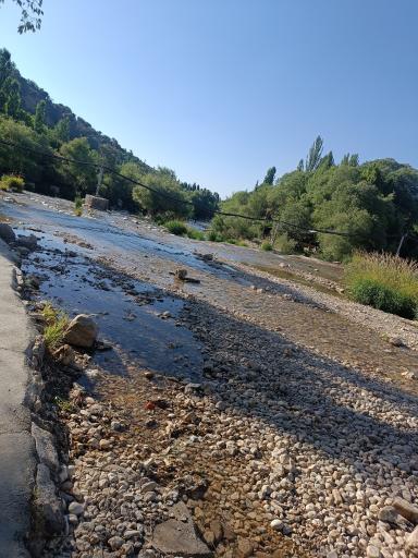 عکس سرچشمه تنگ تیزاب