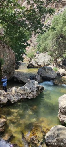 عکس سرچشمه تنگ تیزاب