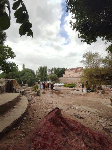 عکس سرچشمه تنگ تیزاب