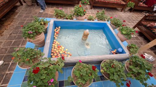 عکس سرای سنتی قجری