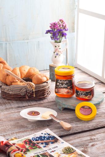 عکس عسل عقیق خوانسار