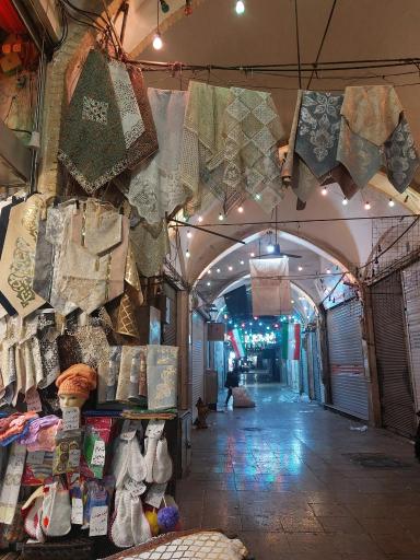 عکس فروشگاه صداقت 