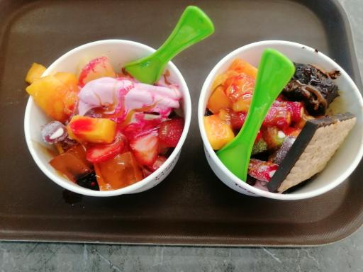 عکس ماست بستنی (یوگو لند)