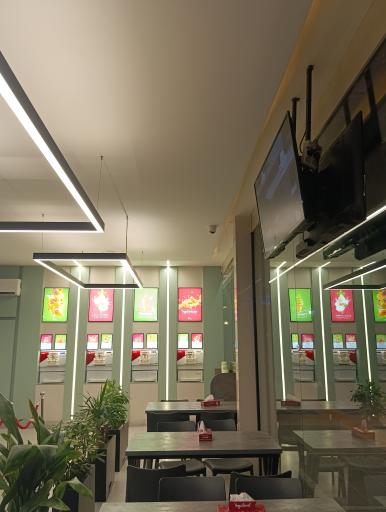 عکس ماست بستنی (یوگو لند)