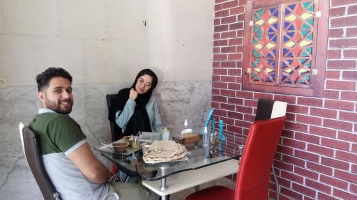 عکس آش و حلیم یاس