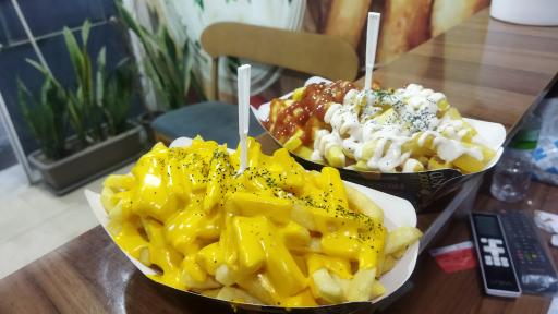 عکس پیتزا فود فکتوری