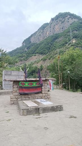 عکس گلزار شهدای ماسوله