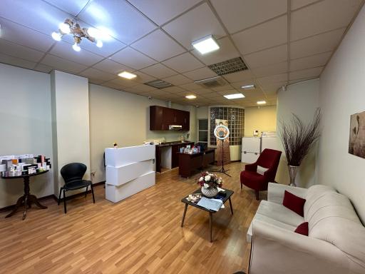 کلینیک زیبایی مروا 