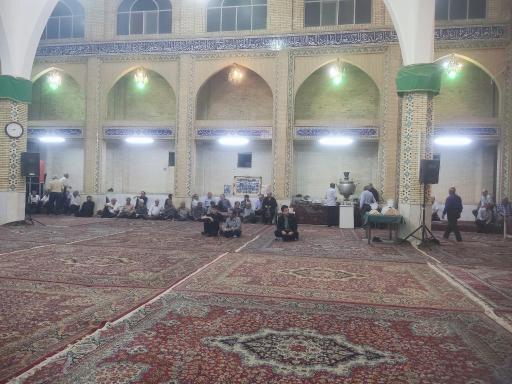 عکس حسینیه خلف باغ 