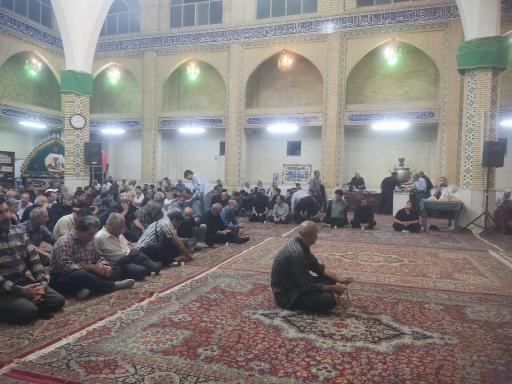 عکس حسینیه خلف باغ 