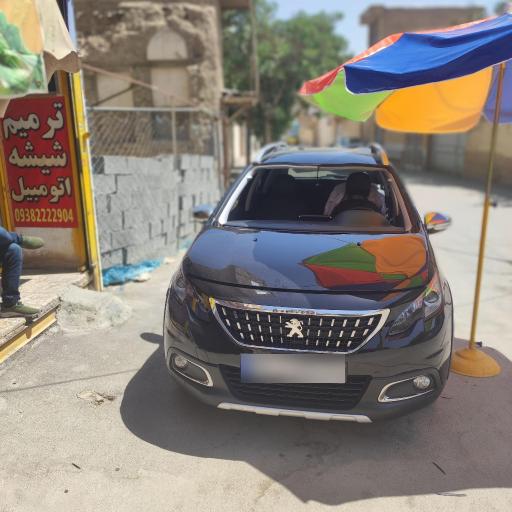 عکس هایپر شیشه اتومبیل صالح 