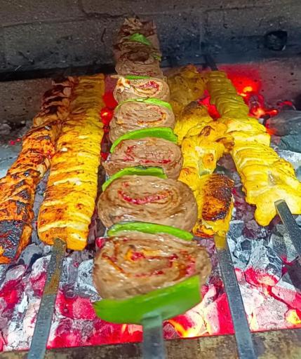 عکس تالار پذیرایی و رستوران بیستون