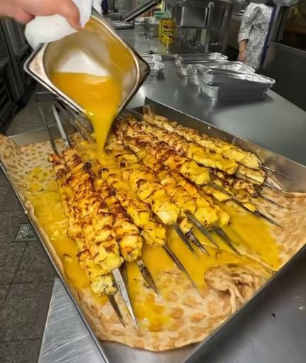 عکس تالار پذیرایی و رستوران بیستون