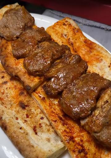 عکس تالار پذیرایی و رستوران بیستون