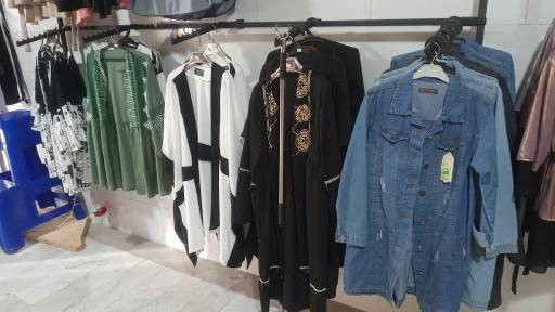 عکس پوشاک زنانه شاپرک