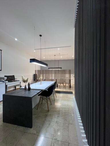 عکس آموزشگاه طراحی لباس ریحانه فیاض