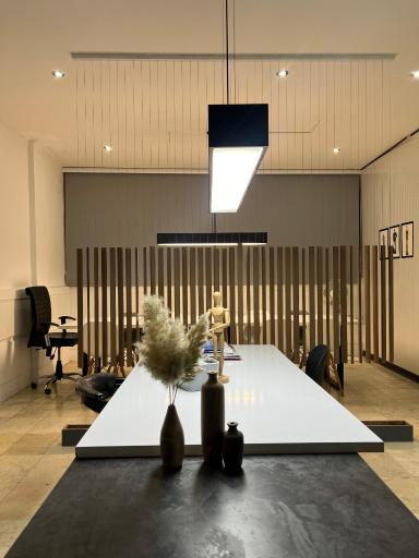 عکس آموزشگاه طراحی لباس ریحانه فیاض