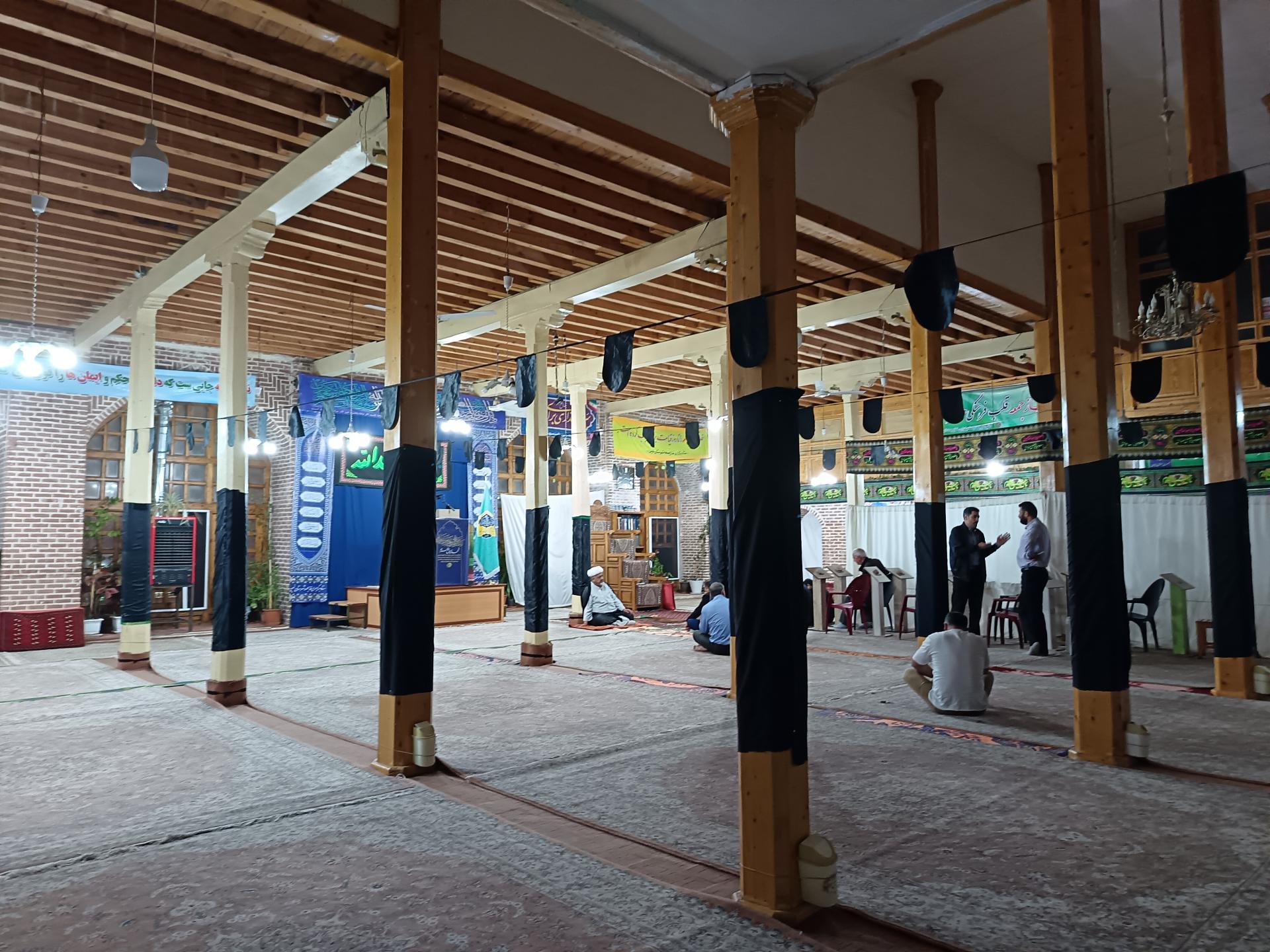 عکس مسجد جامع نمین