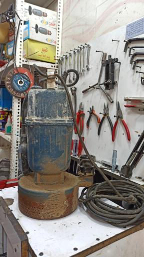 عکس تعمیرات ابزار برقی و سیم پیچی حسینی