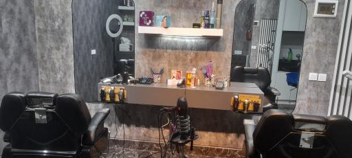 عکس پیرایش یونیک