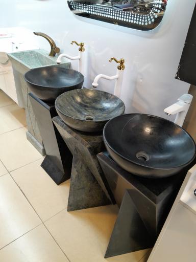 عکس بازرگانی عظیم گستر