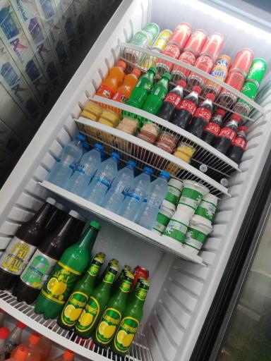 عکس رستوران فست فود مرغ سوخاری هشتگ کیلویی