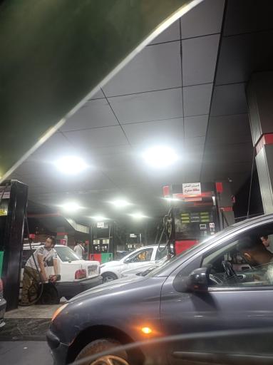 عکس پمپ بنزین 261 سراج