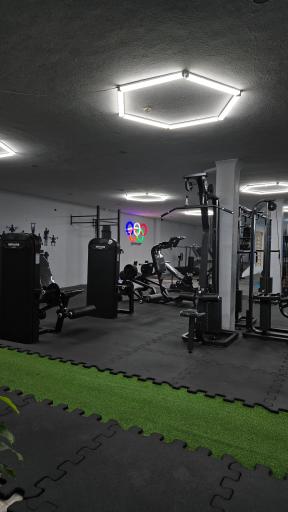 عکس باشگاه سوبار