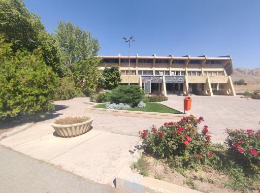 عکس دانشگاه شهرکرد