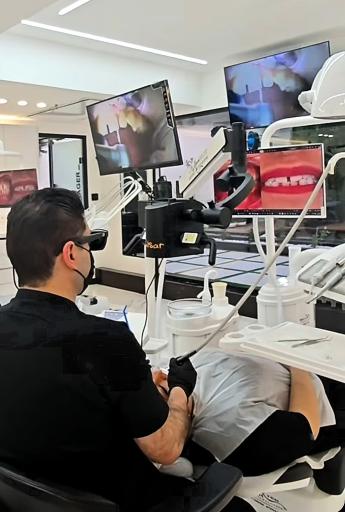 عکس دندانپزشکی دیجیتال و میکروسکوپیک دکتر منصور ملک زاده