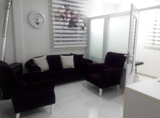 عکس کلینیک زیبایی و پوست دکتر محبوب جوهری