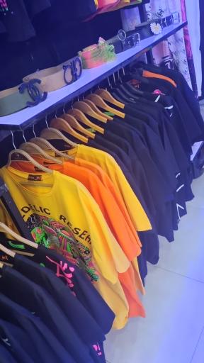 عکس بوتیک اکسیژن O2 فولادشهر