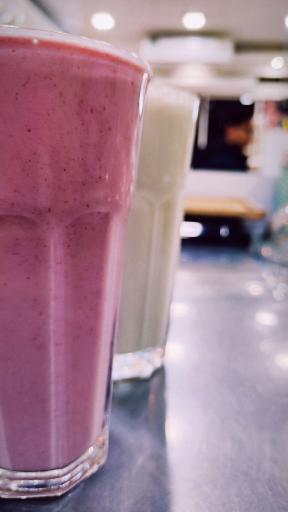 عکس آبمیوه های‌ پلاس