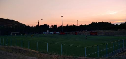 عکس زمین چمن فوتبال ربع رشیدی