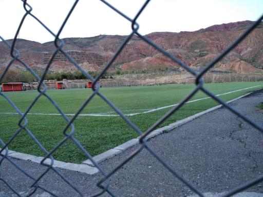 عکس زمین چمن فوتبال ربع رشیدی