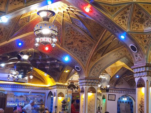 عکس سفره خانه سنتی دف