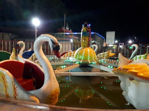 عکس شهربازی 22 بهمن