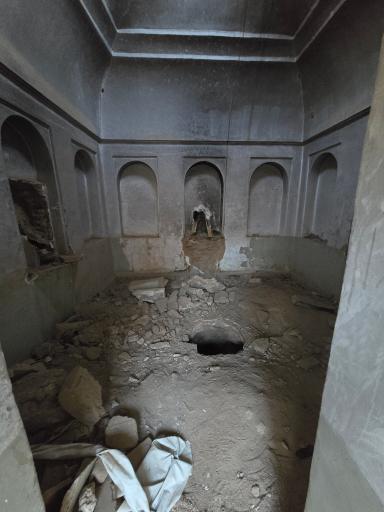 عکس زیارتگاه زرتشتیان