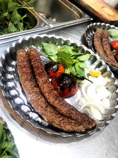 عکس کبابکده گلپایگانی